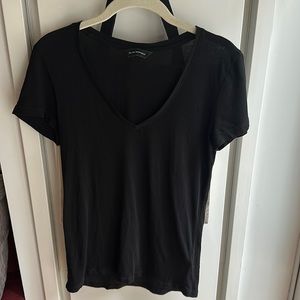 Club Monaco v-neck T-shirt